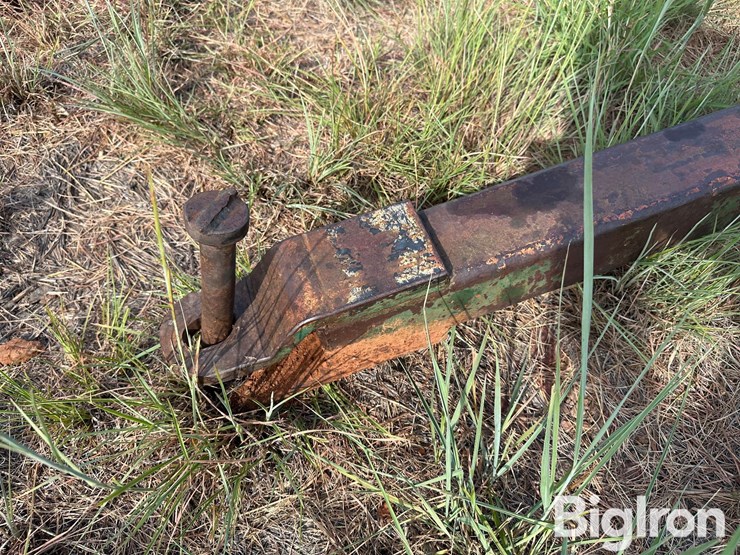 john-deere-8300-image-10