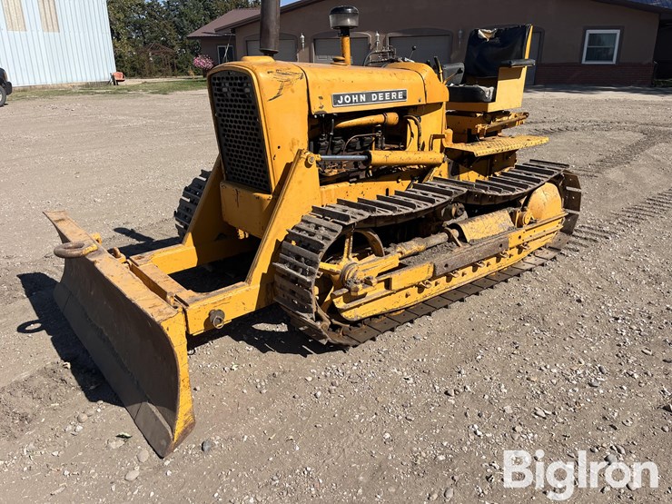 1961-john-deere-1010c-image-1