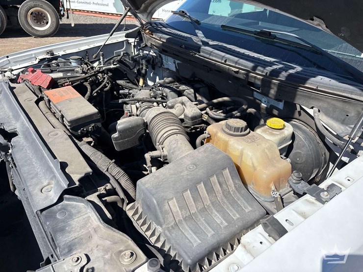 2014-ford-f150-image-15