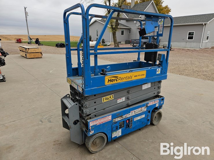 2015-genie-gs1930-image-3