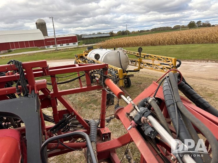 2014-case-ih-3016-image-75