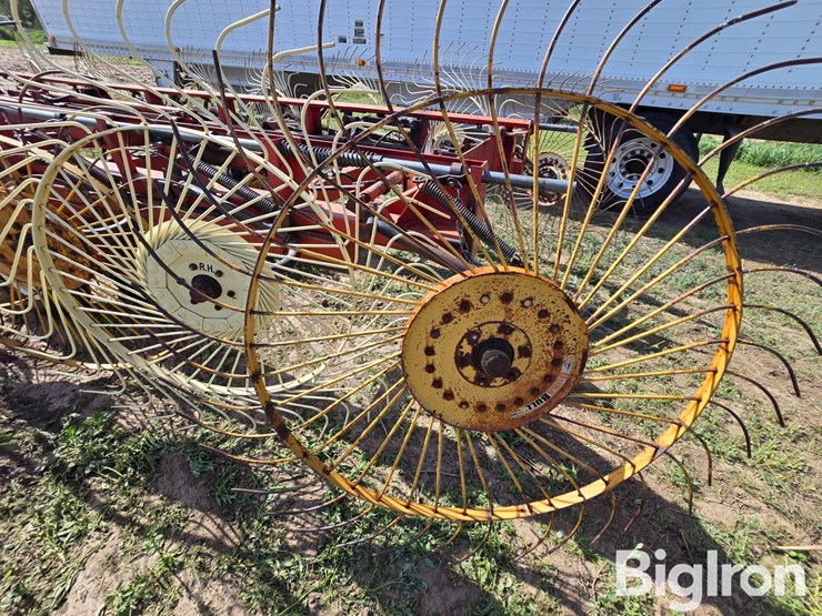 h&s-bi-fold-rake-image-10