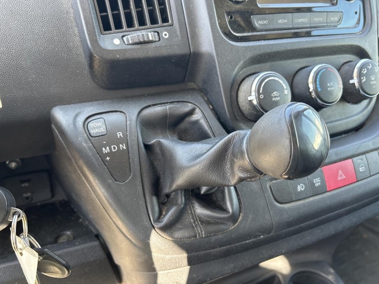 2016-ram-promaster-3500-image-28