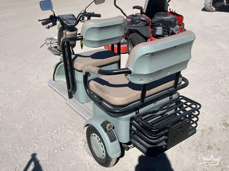 electric-tri-scooter-irgc40-image-3