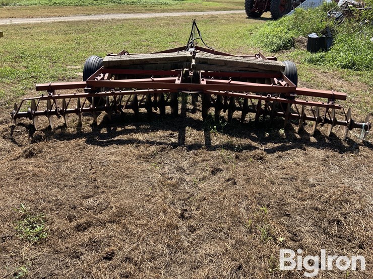 international-370-image-6