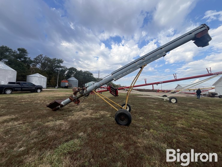 hutchinson-1231-electric-auger-image-4