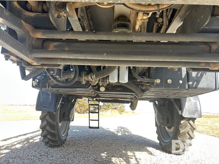 2016-ag-chem-rg1100b-image-59