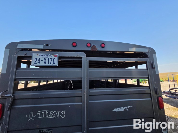 2004-titan-trailer-image-18