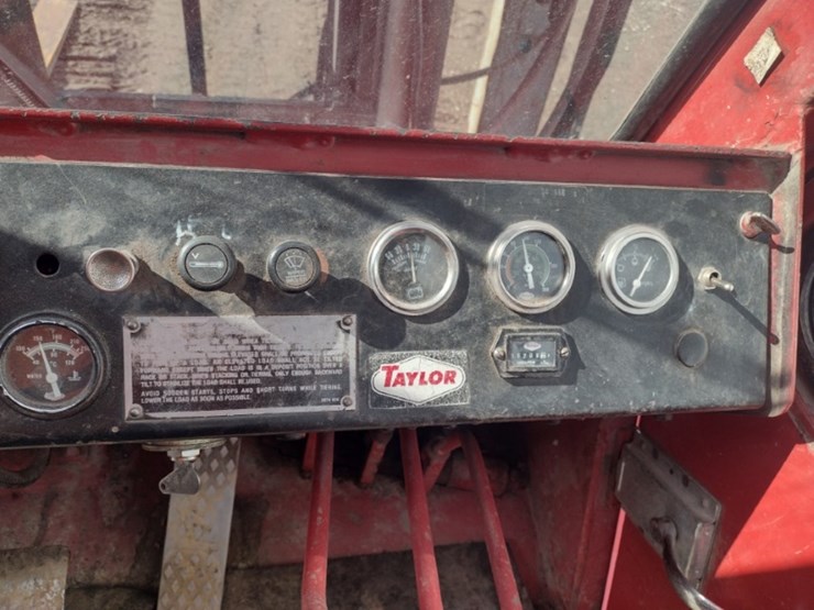 taylor-te180s-forklift-(qea-5995)-image-8