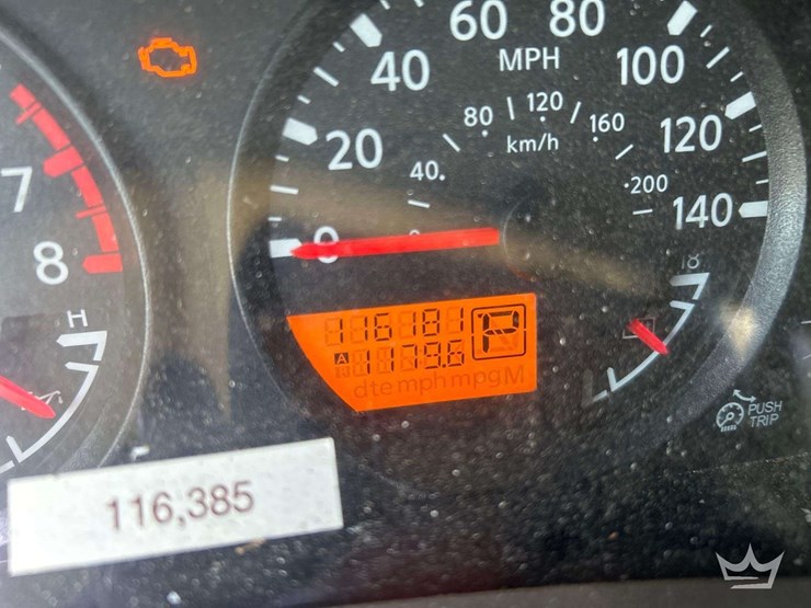 2015-nissan-frontier-image-11