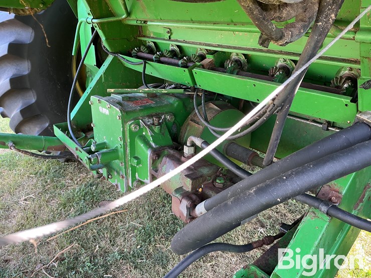 1996-john-deere-9500-image-17