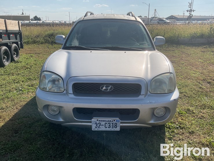 2003-hyundai-santa-fe-image-2