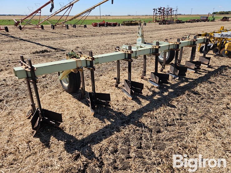 orthman-6r36-3-pt-ditcher-image-7