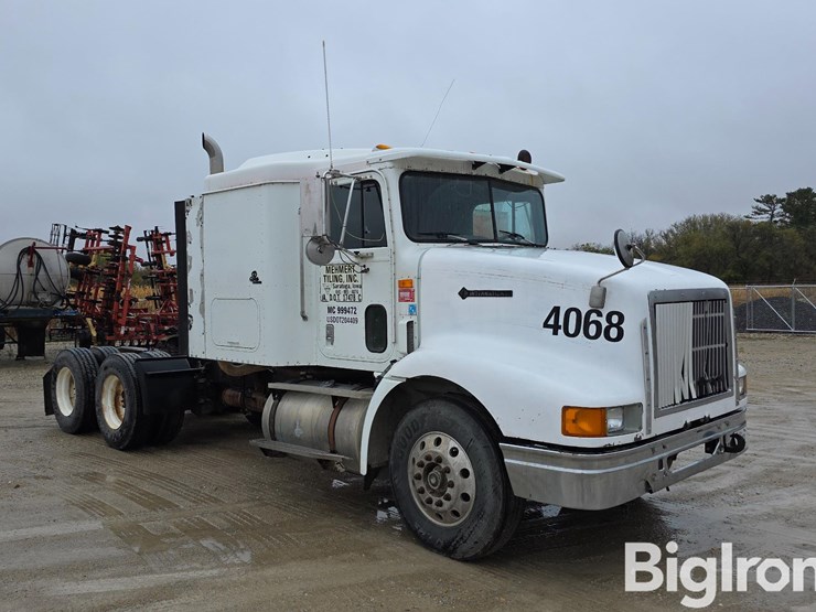 1995-international-9200i-image-3