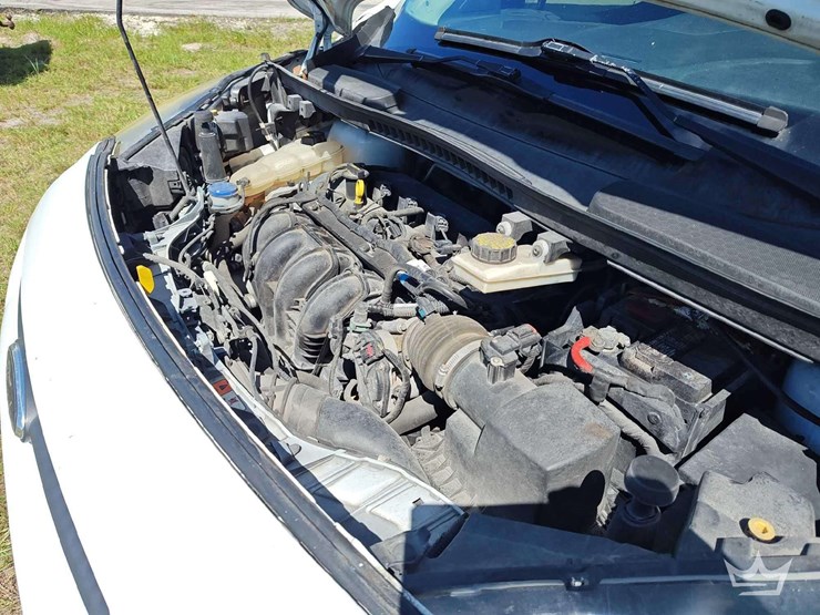 2015-ford-transit-connect-image-34