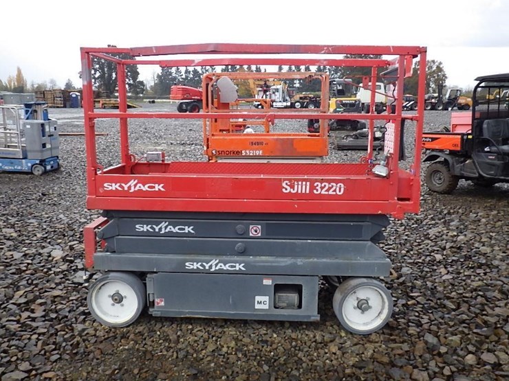 skyjack-sjiii3220-image-8