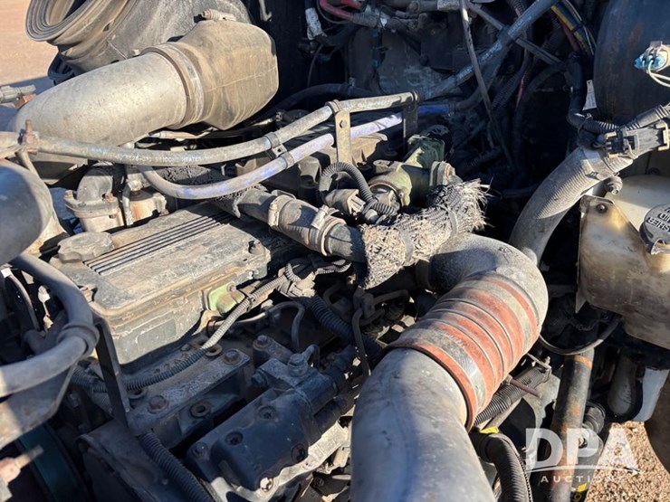 2013-unit-70-image-35