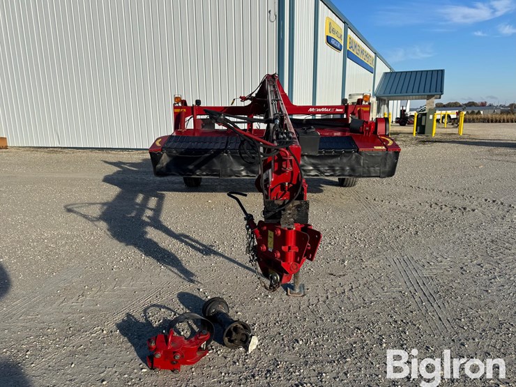 2017-new-holland-313-image-2