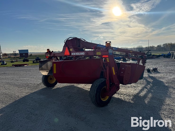 2017-new-holland-313-image-5