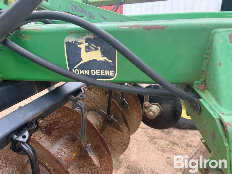 john-deere-635-image-18