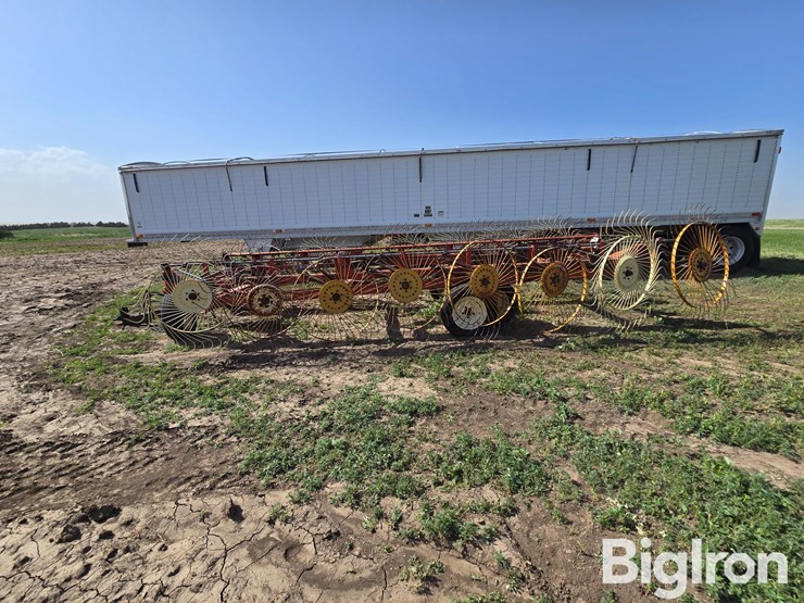 h&s-bi-fold-rake-image-8