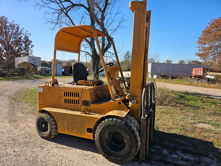 #22765-•-1960's-baker-forklift-(non-runner)-image-14