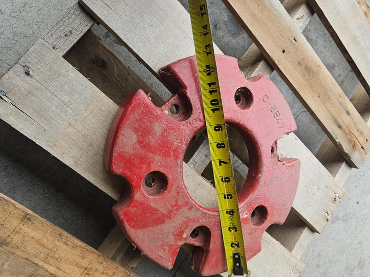john-deere-suitcase-weights-&-farmall-wheel-weight-image-12
