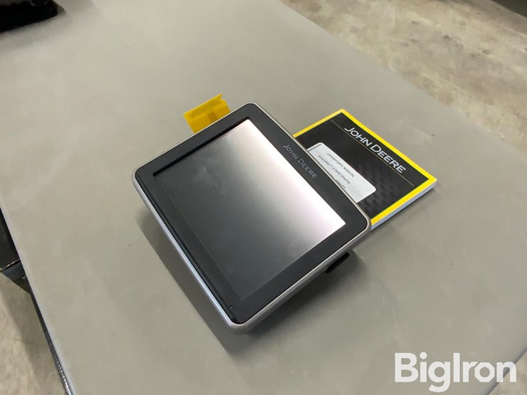 2018-john-deere-2630-image-1