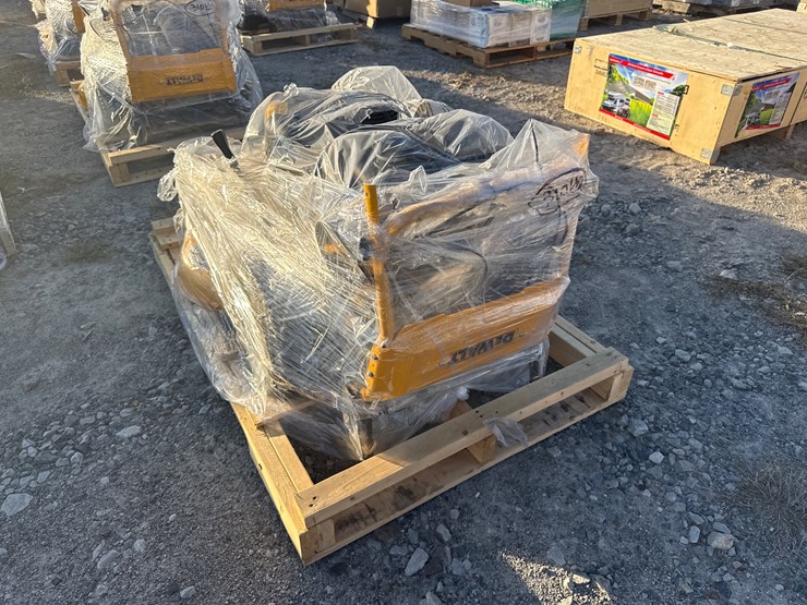 #25-•-unused-dewalt-dw33-walk-behind-zero-turn-mower-inv#32769-image-3