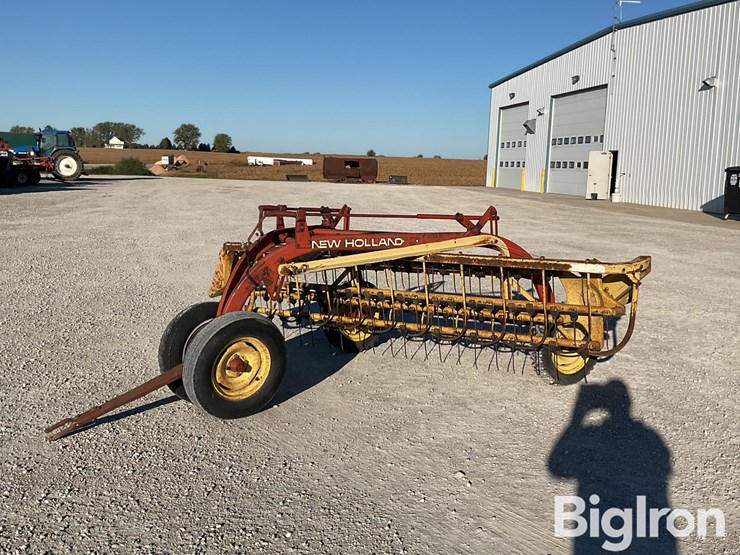 new-holland-258-image-1