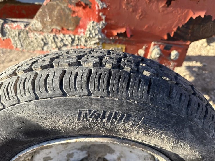 #3297-•-multiquip-concrete-mixer-image-16