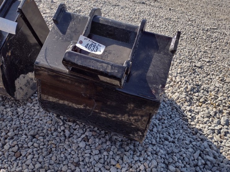 24-in-x-change-excavator-bucket-(qea-4033)-image-3