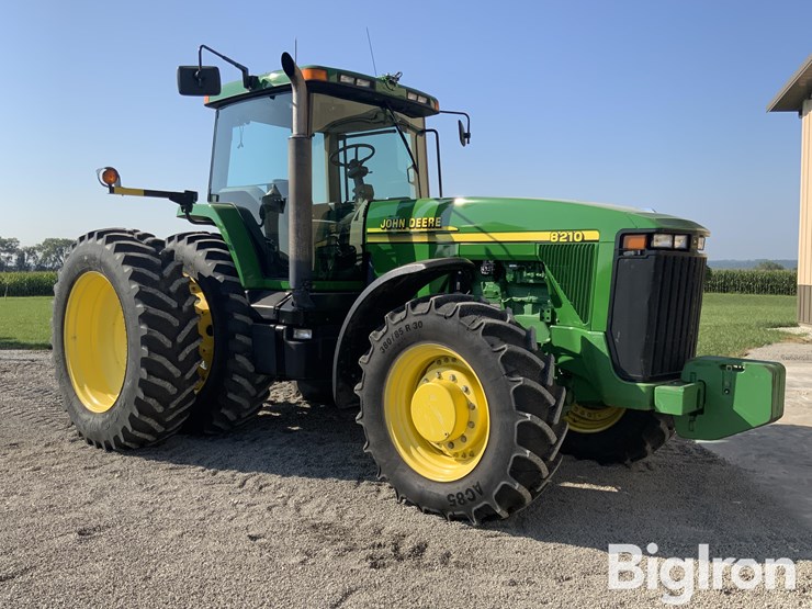 2000-john-deere-8210-image-3