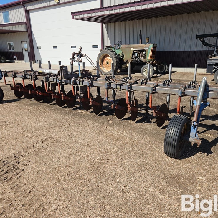 12R18 3-Pt. Anhydrous Applicator