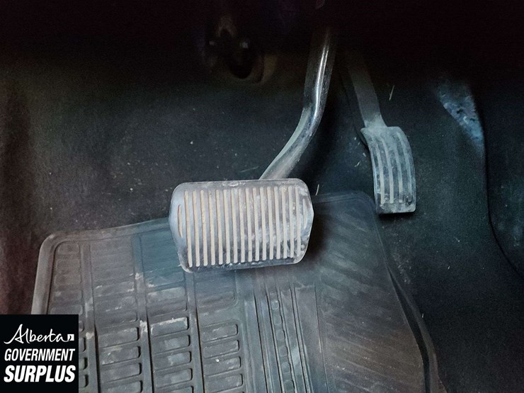 2014-ford-escape-se-image-13