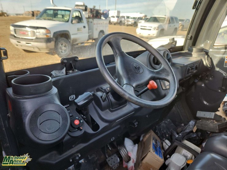 2014-kubota-rtv-x1100c-image-13