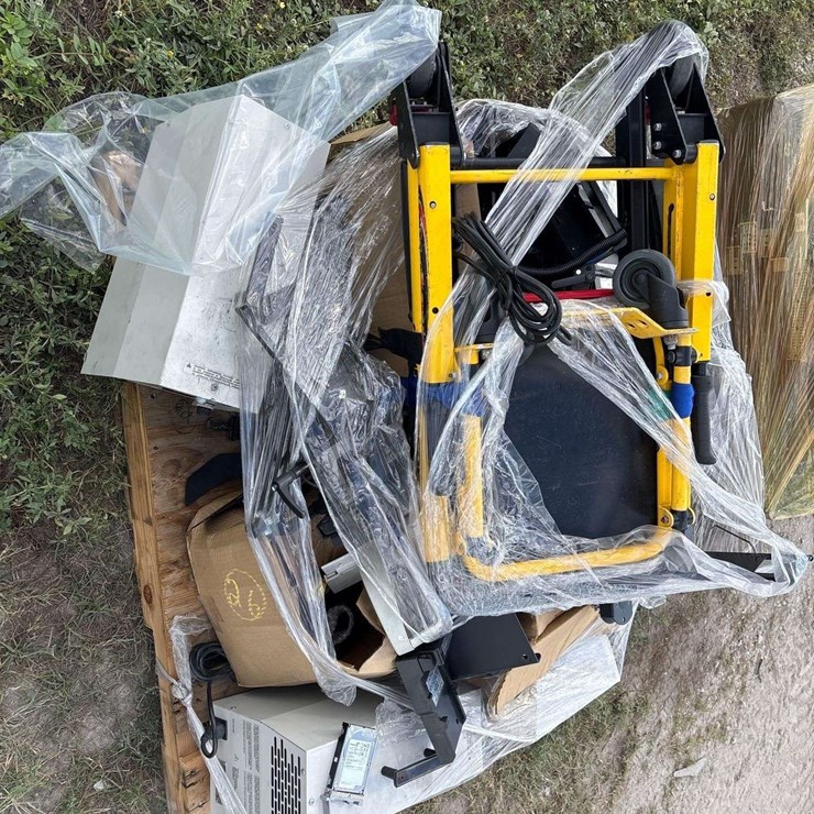 Misc Electronics Pallet