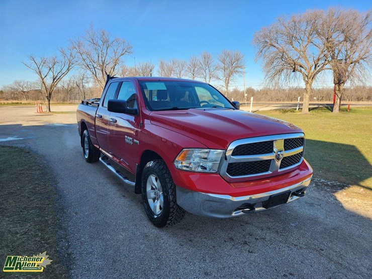 2015-dodge-1500-image-4