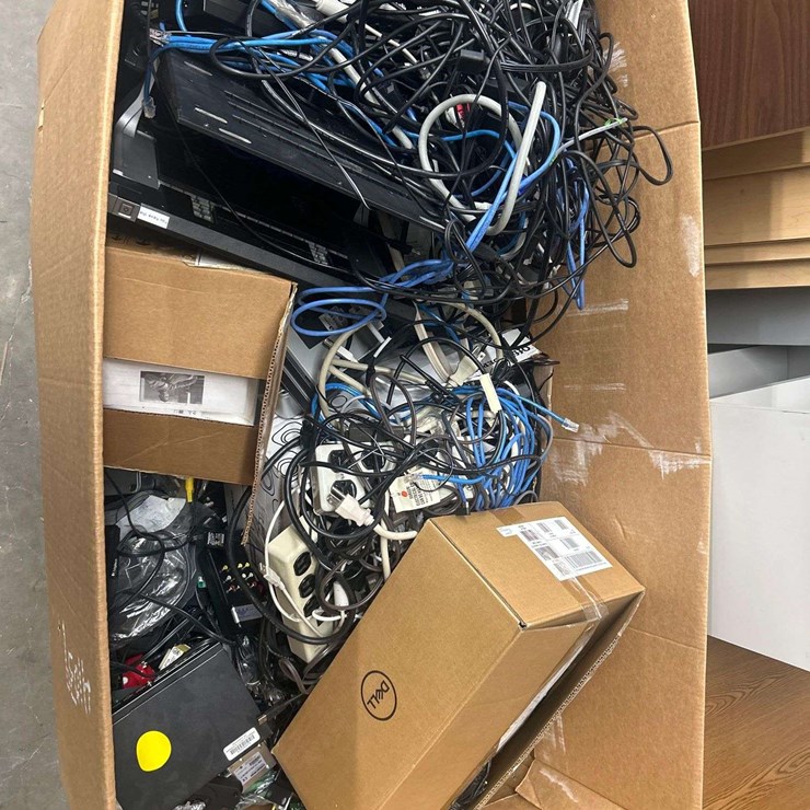 Miscellaneous Cords and Small Tech Items