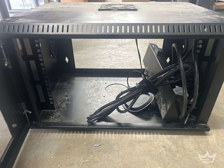 startech-box-image-2