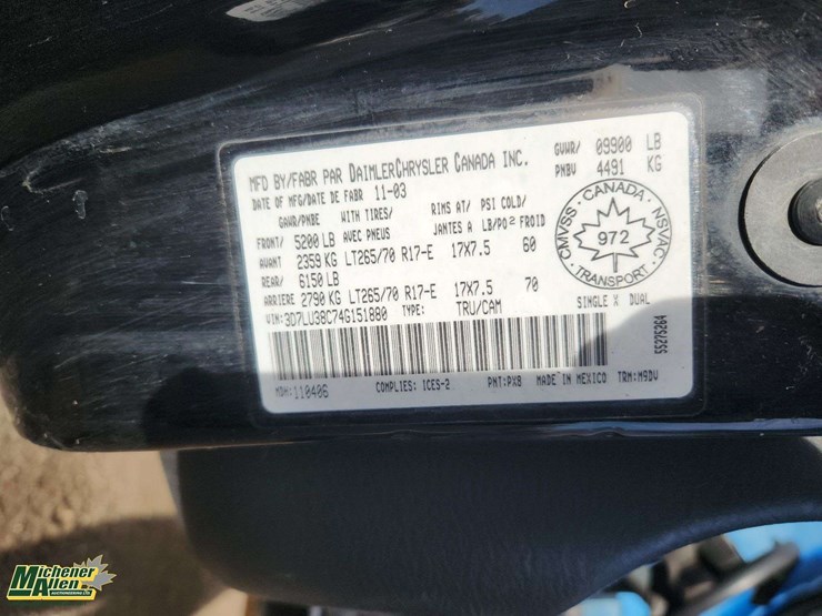 2004-dodge-ram-3500-image-43