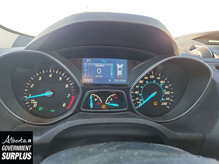 2014-ford-escape-se-image-9