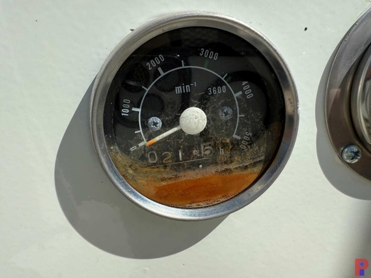 2004-sdp-ez-hauler-image-23