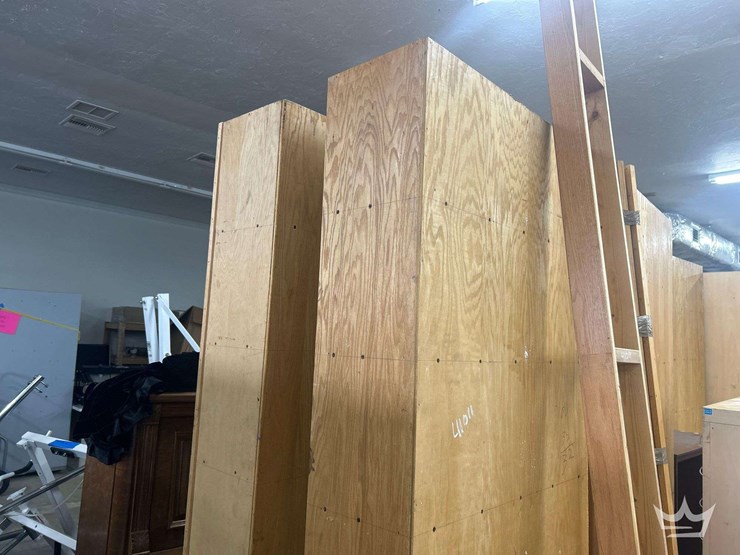 miscellaneous-bookcases-image-10