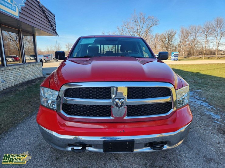 2015-dodge-1500-image-10