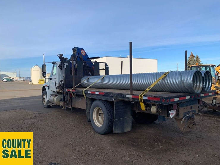 2013-international-durastar-4400-image-3