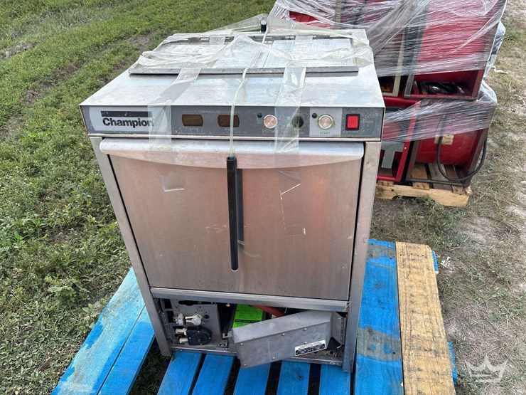 champion-uh130b-image-2