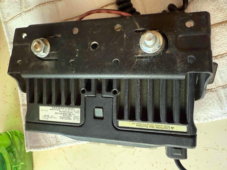 motorola/kenwood-radios-image-6