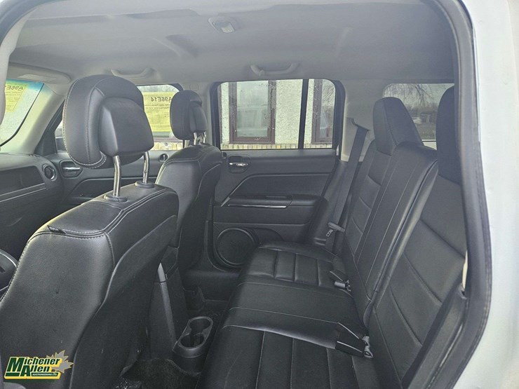 2014-jeep-patriot-image-31