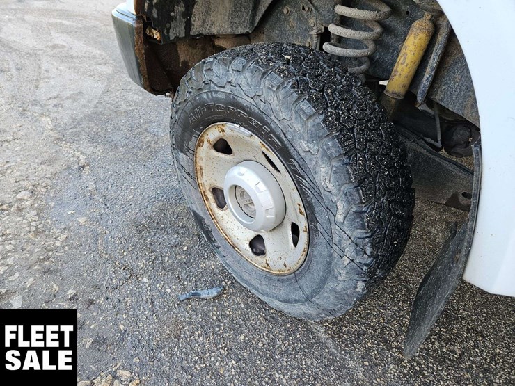 2009-ford-f250-image-19